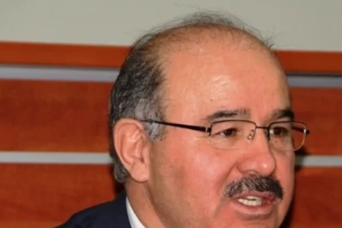 Hüseyin Çelik Kar Tatillerini Topa Tuttu