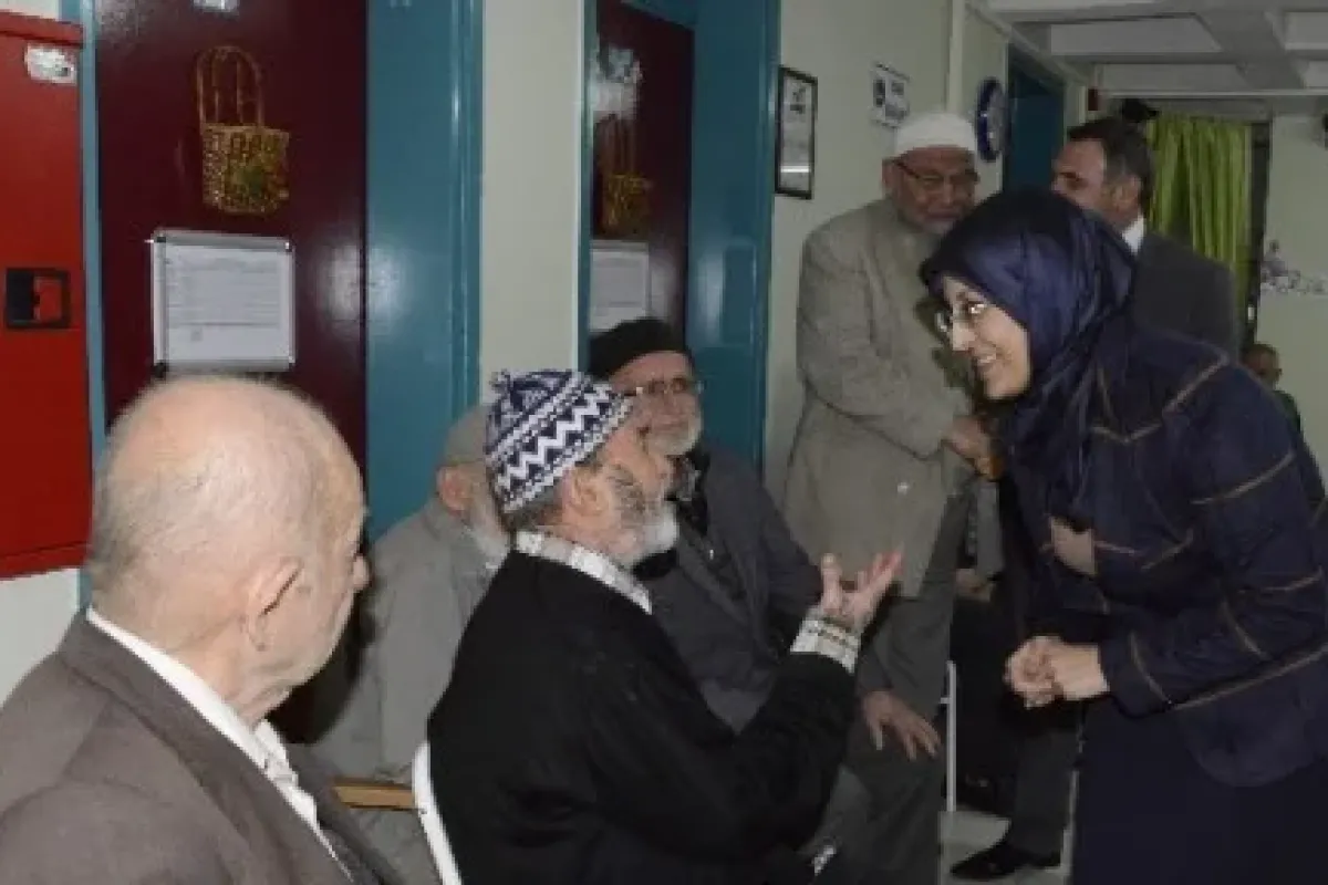 Başörtülü Belediye Başkanı Olduğuna Inanamadılar