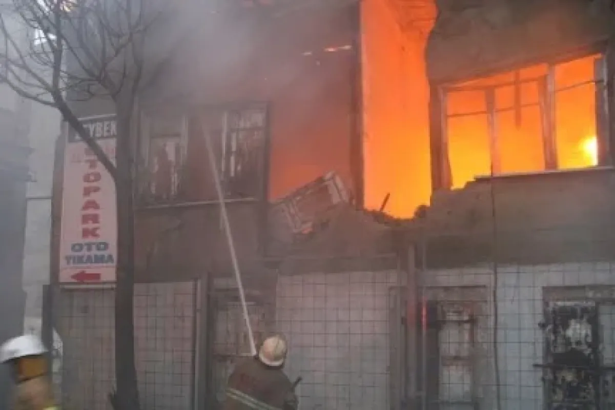 İzmir’de Korkutan Yangın