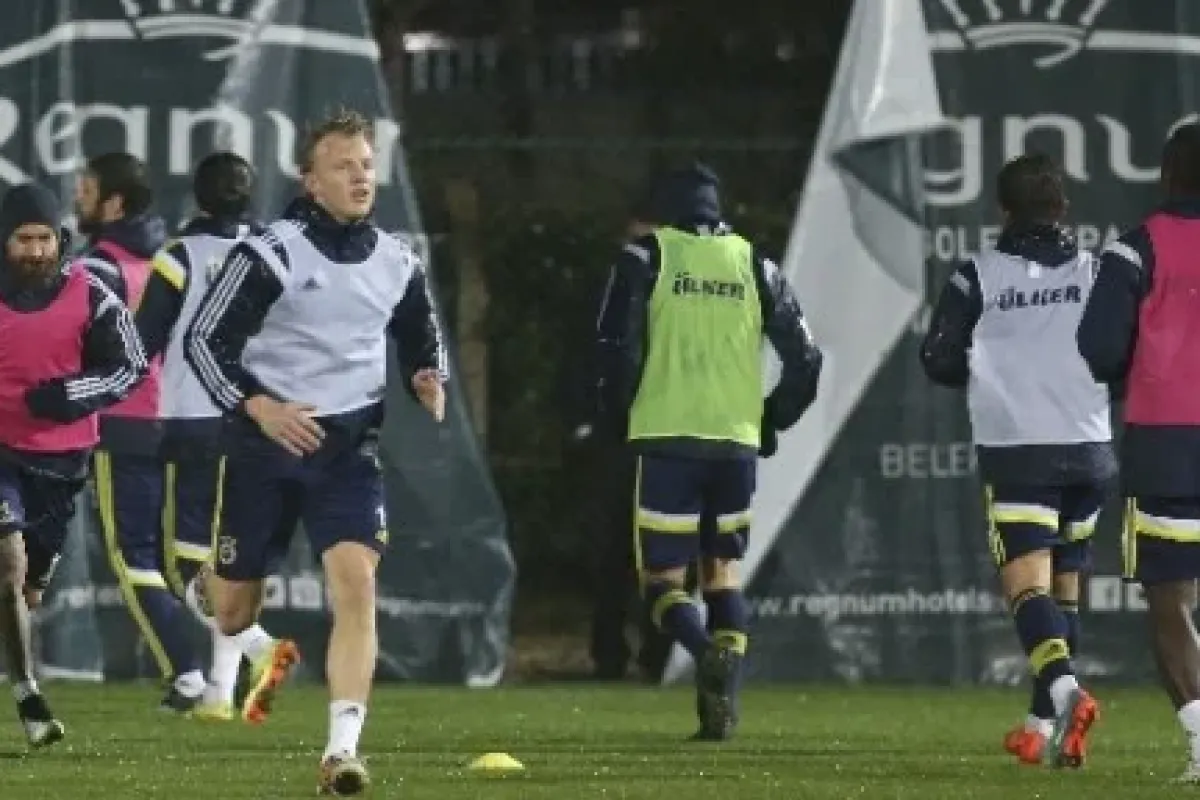 Fenerbahçe Ilk Hazırlık Maçına Yarın çıkıyor