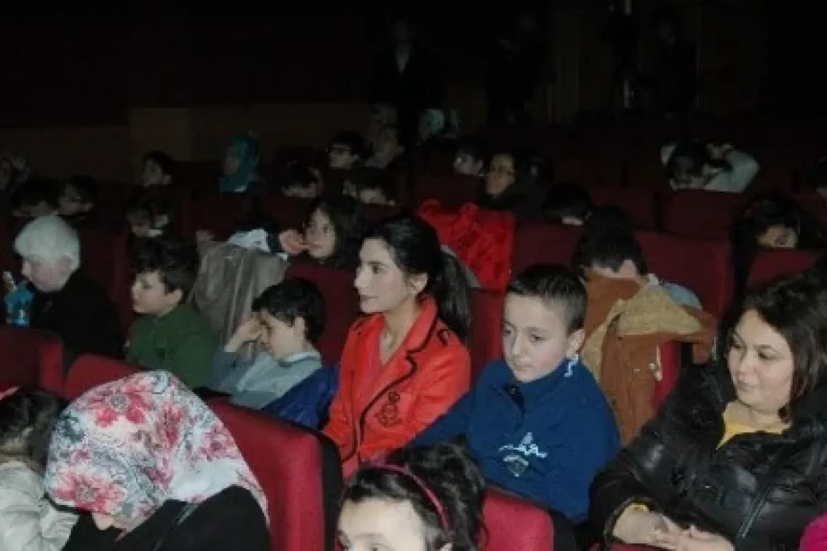 Görme Engelli çocukların Sinema Keyfi