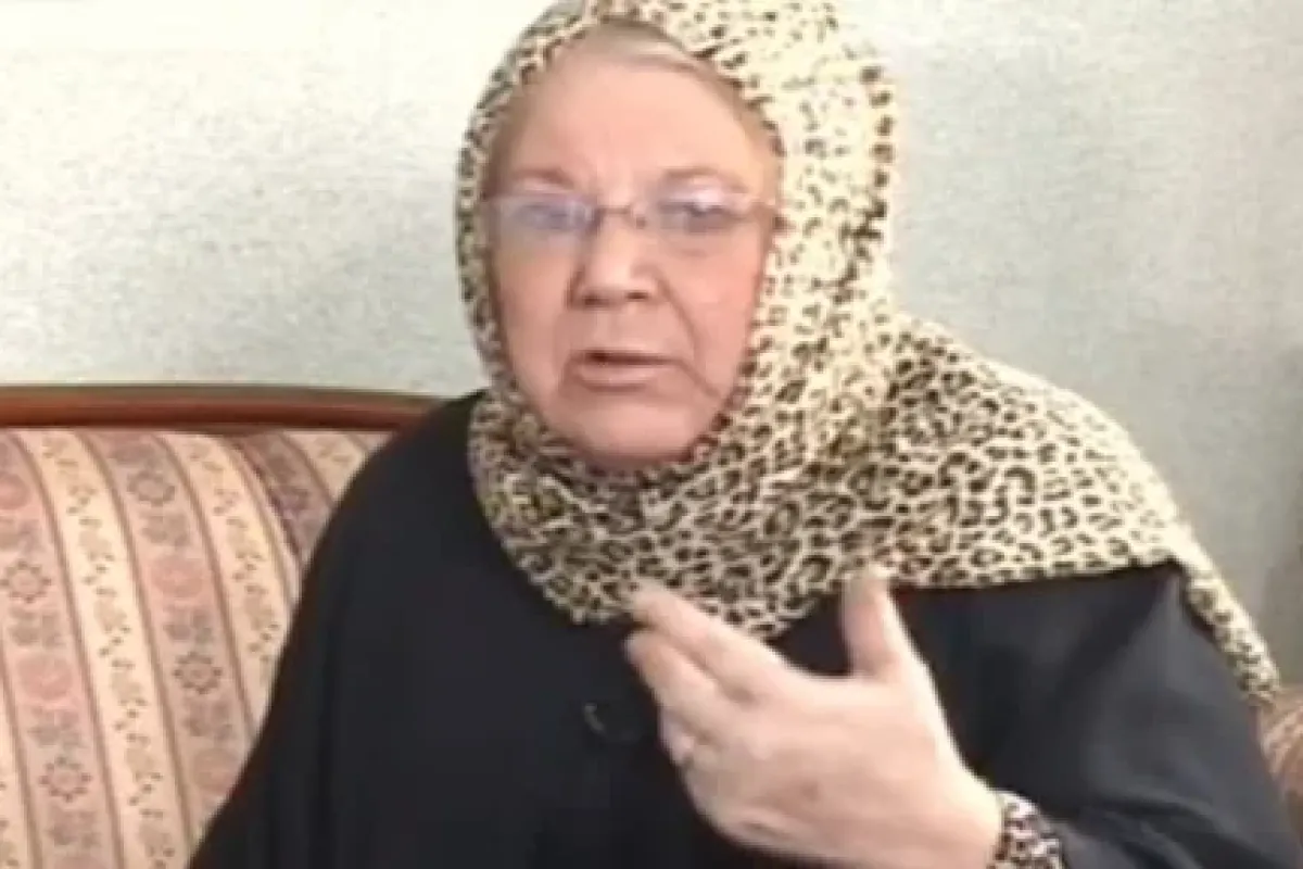 Ünlü Yazar Vefat Etti