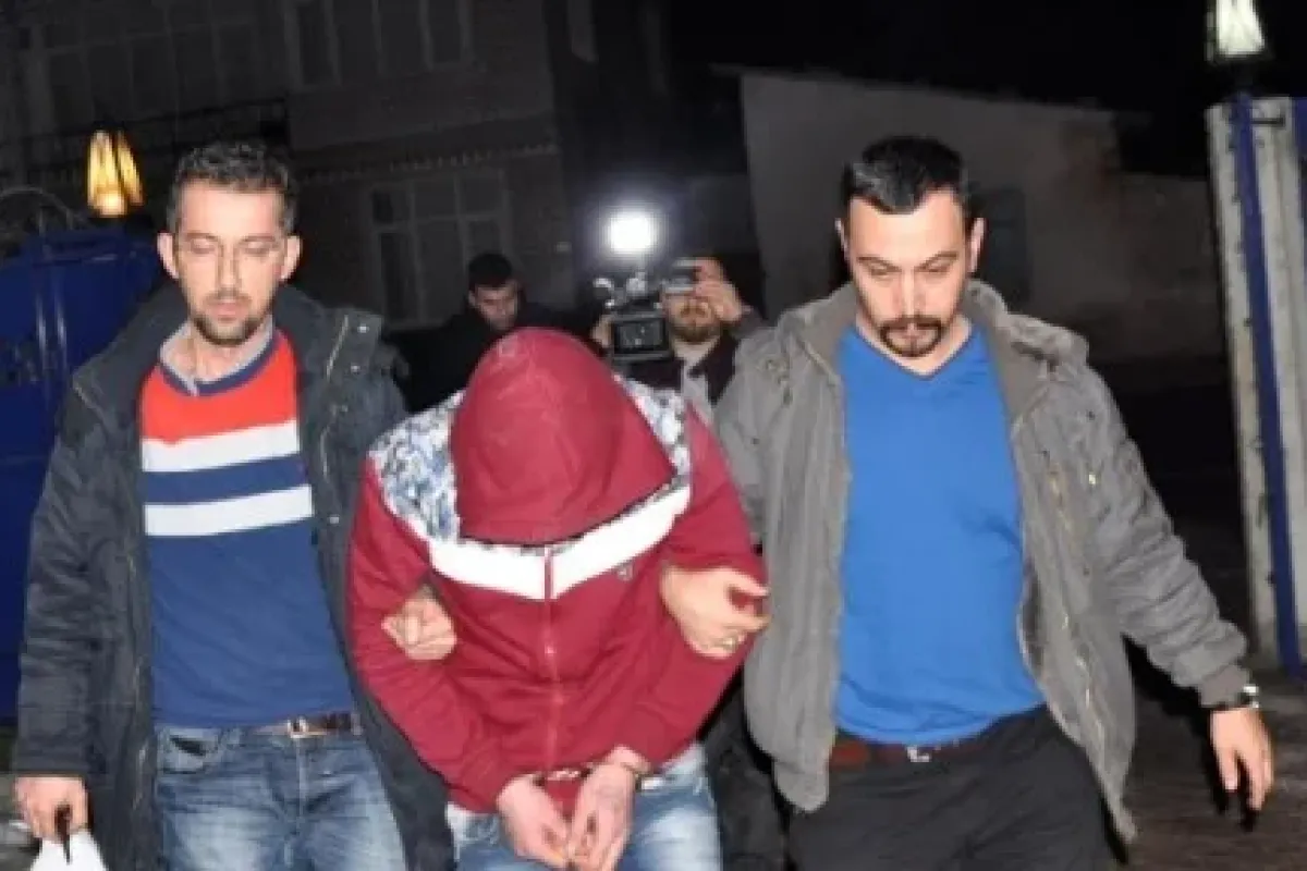 100 Bin Liralık Soygun Kıyafetlerle çözüldü