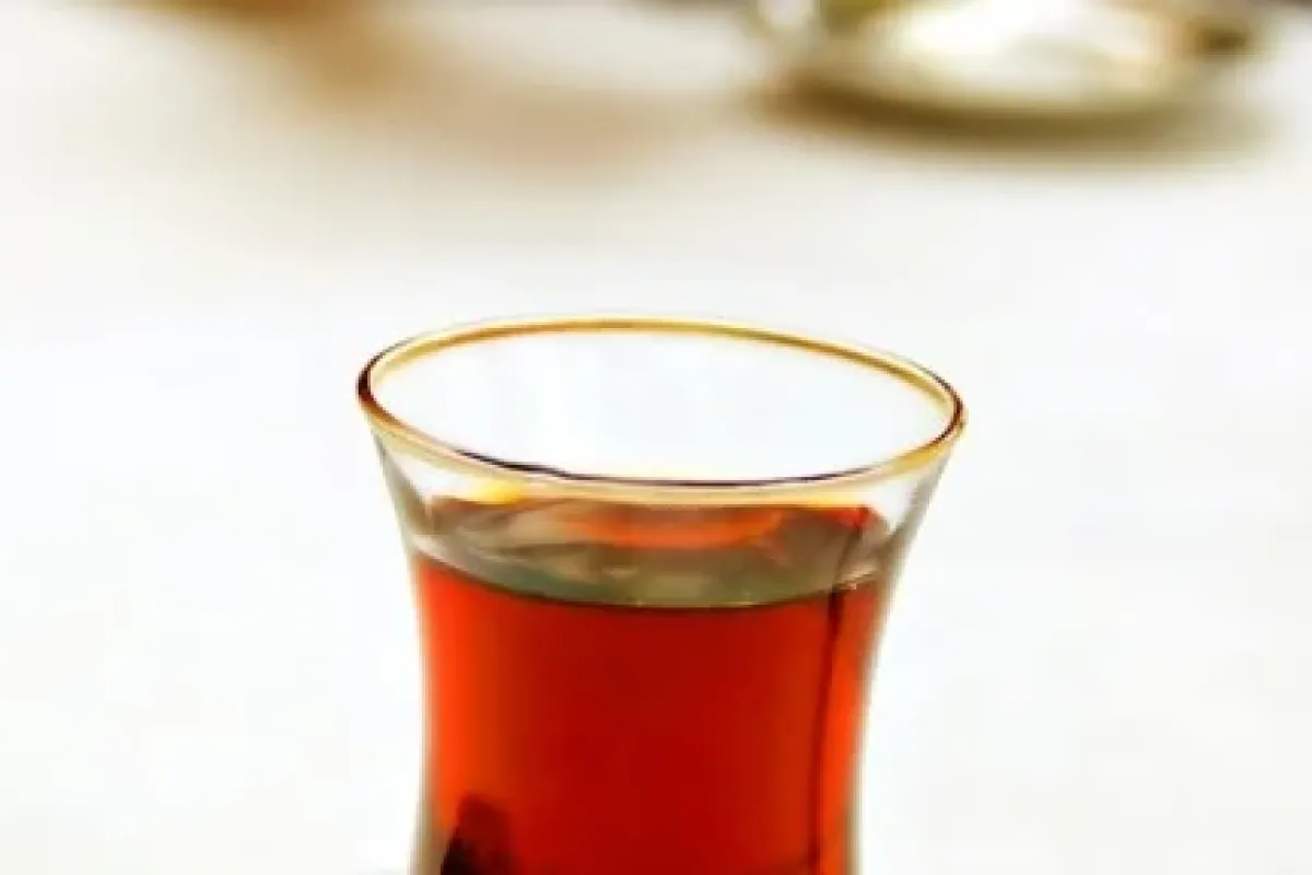 Çay Içerken De Demlerken De Bunlara Dikkat Edin