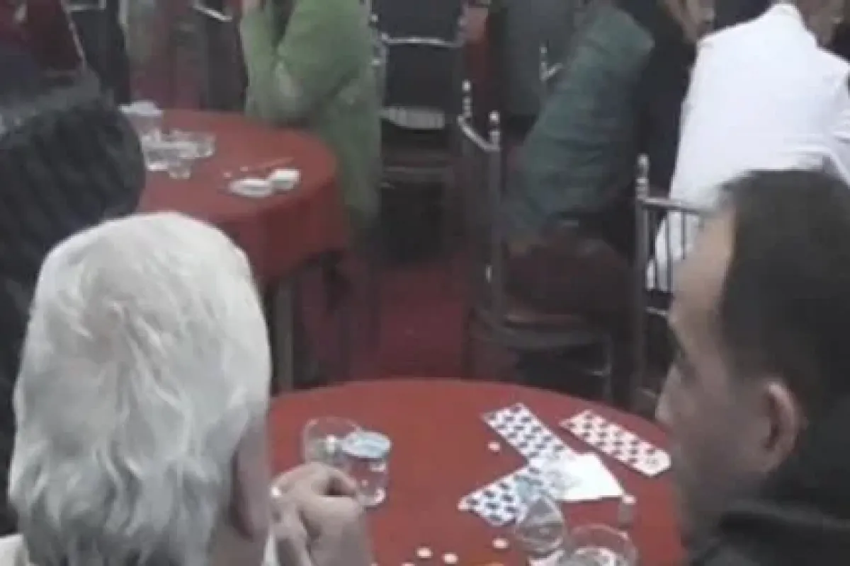 Polis Bu Kez Ne Kapı Kırdı Ne De Duvar