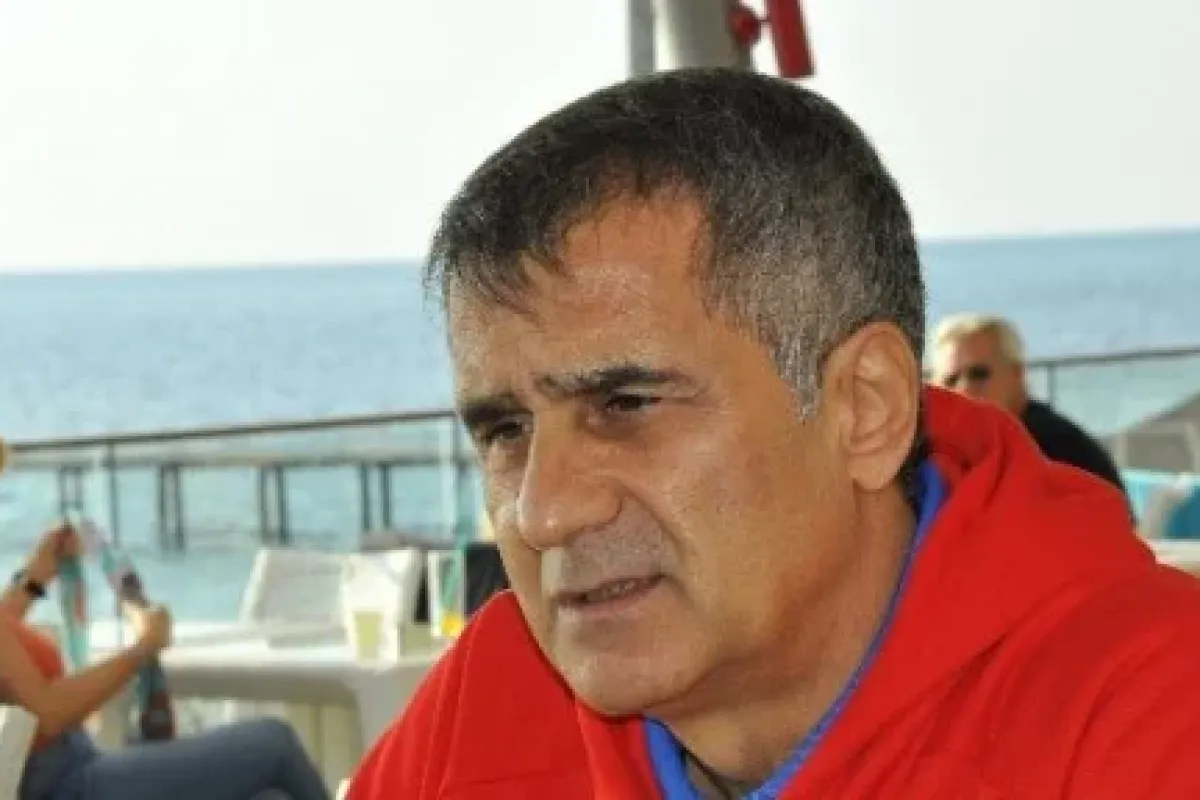 “sahası Kötü Olan Takımlar Profesyonel Liglerde Olmamalı”