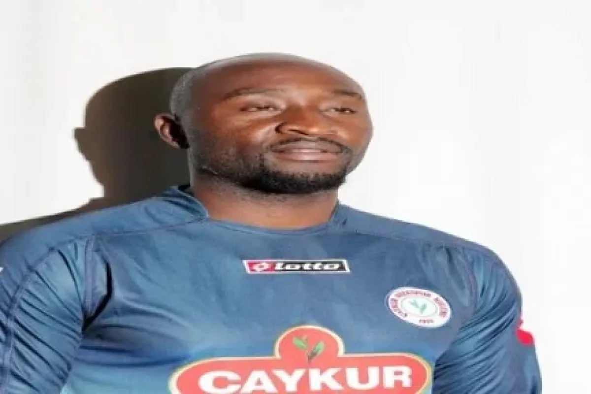 Çaykur Rizespor Ile Yollarını Ayırdı