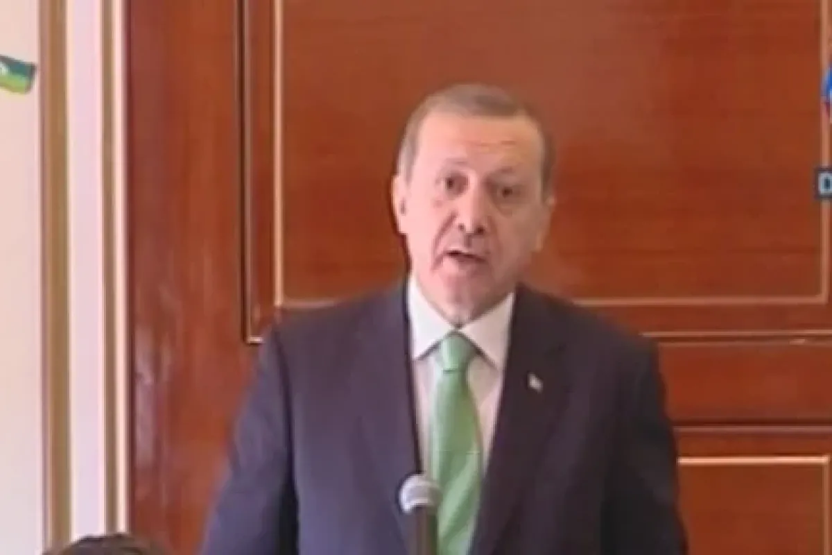 Ab’ye Rest çekti !
