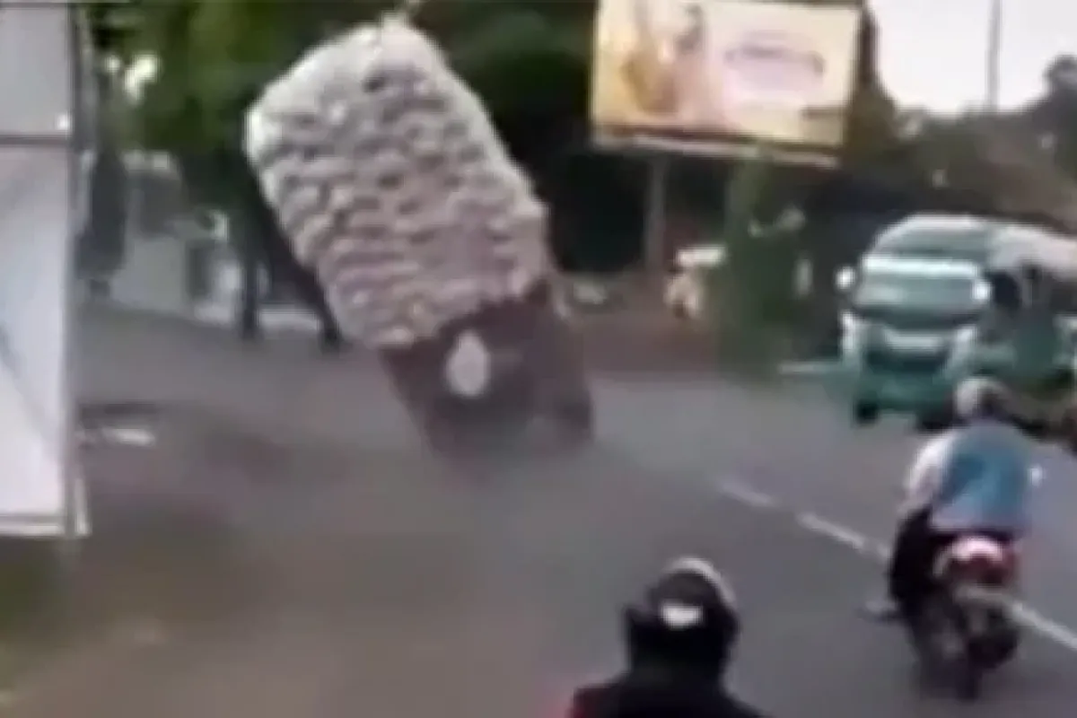 Fazla Yük Candan Ediyordu