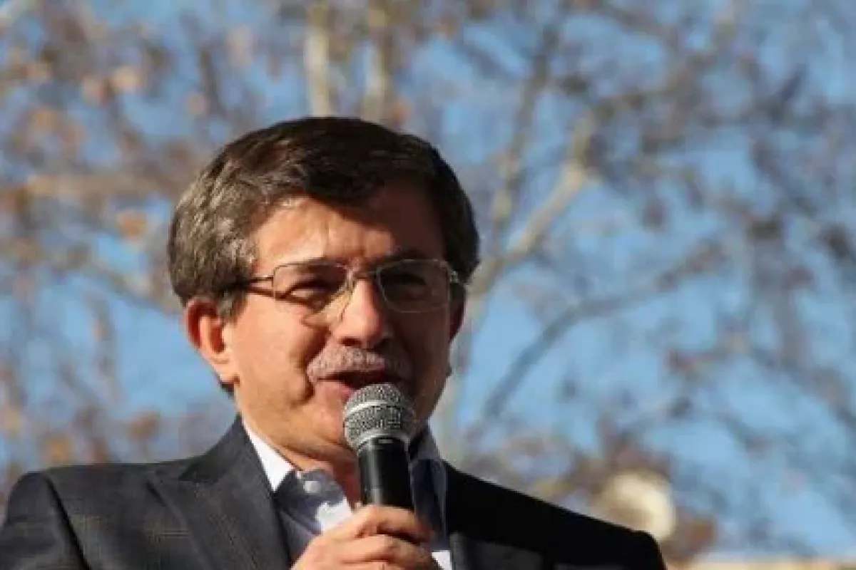 Başbakan Davutoğlu Diyarbakır’da