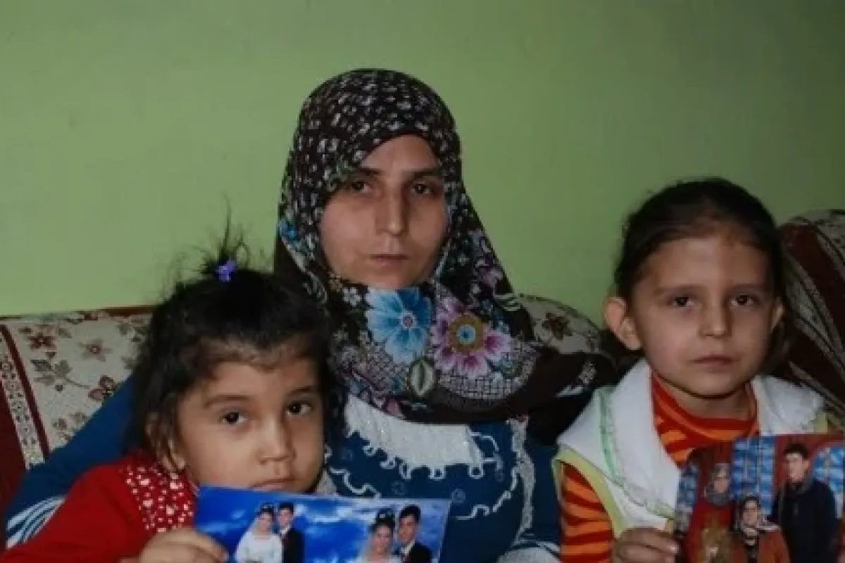"kızlarını Seviyorsan Gel" Diye Gözyaşı Döktü