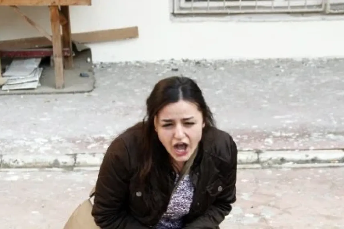 Babası Darp Edilince Ortalığı Yıktı