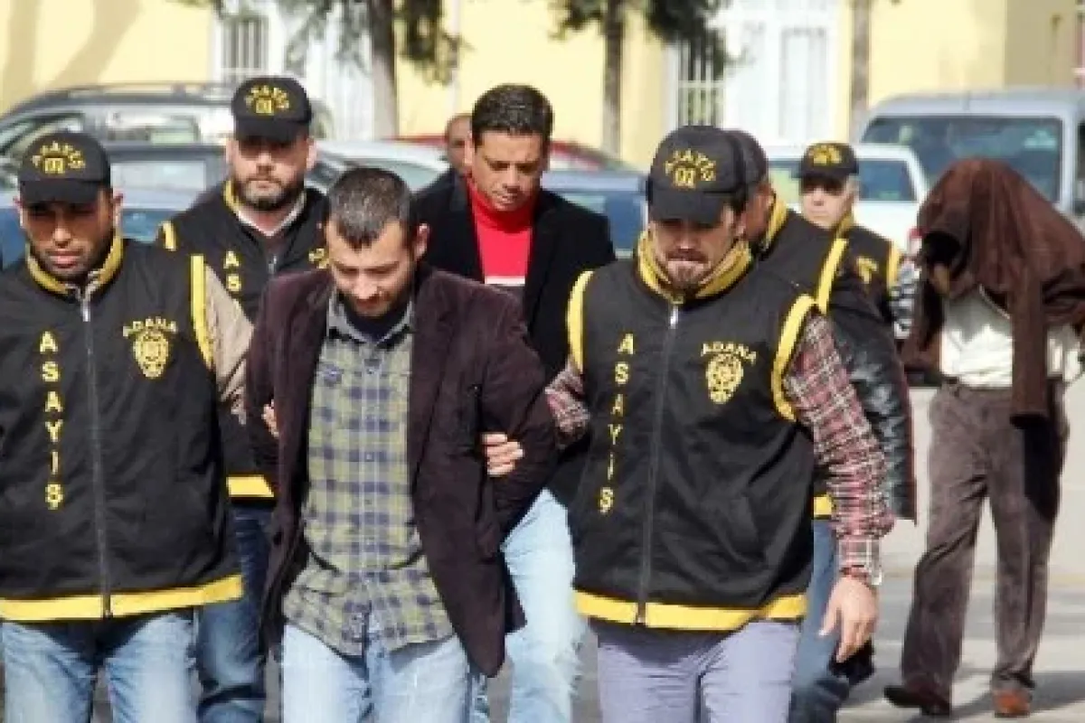 Belediye Binasına Ateş Açan Kişiler Tutuklandı