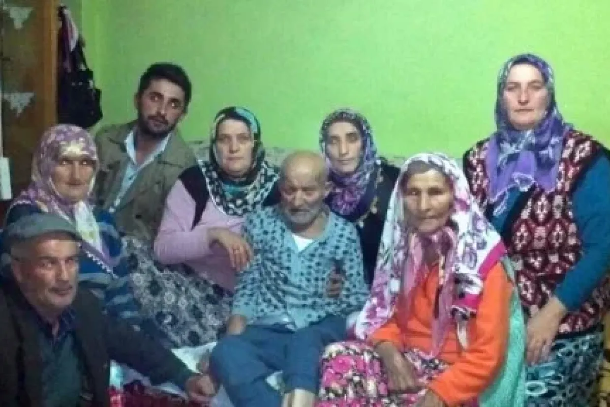 2 saniye arayla öldüler