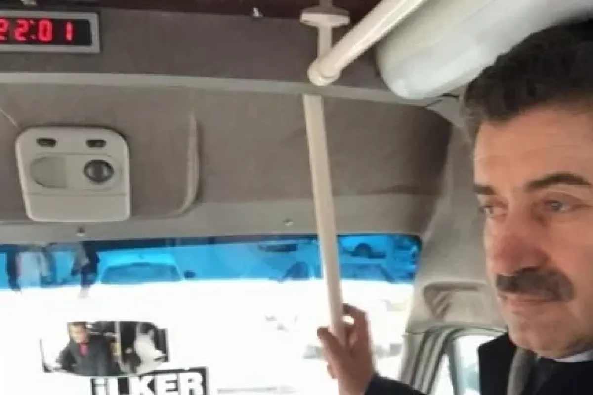 Dolmuşta bir Bakan Yardımcısı
