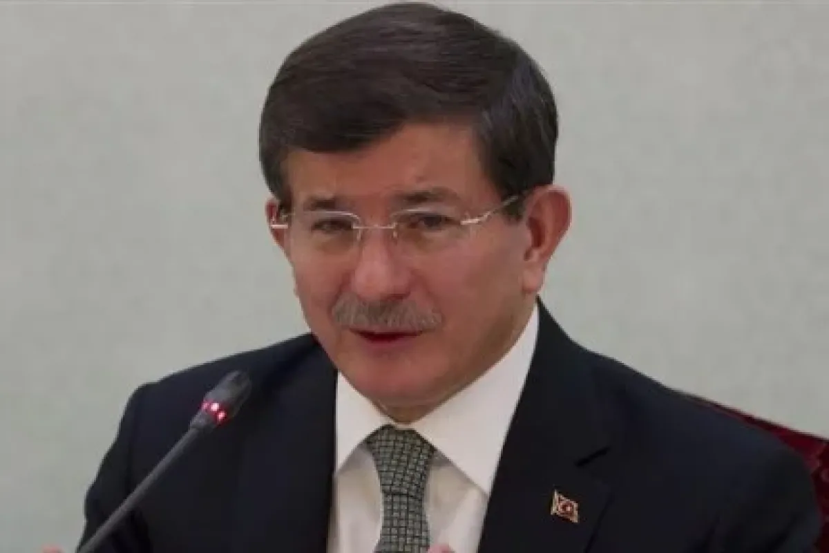 Davutoğlu’ndan Atilla Taş’a dava!