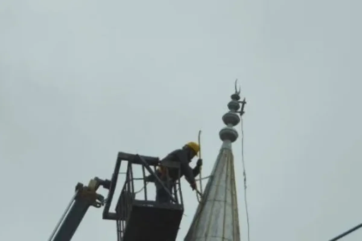 Caminin minaresi böyle yıkıldı