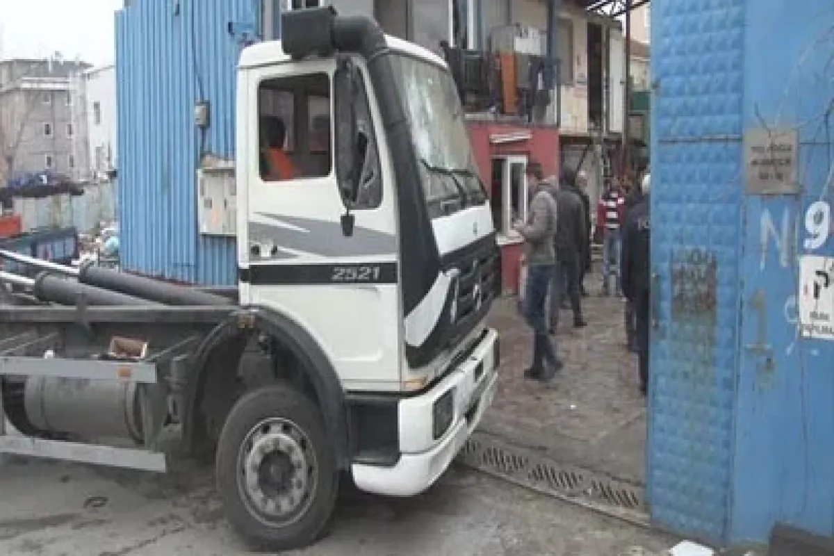 İstanbul’un göbeğinde silahlı kavga