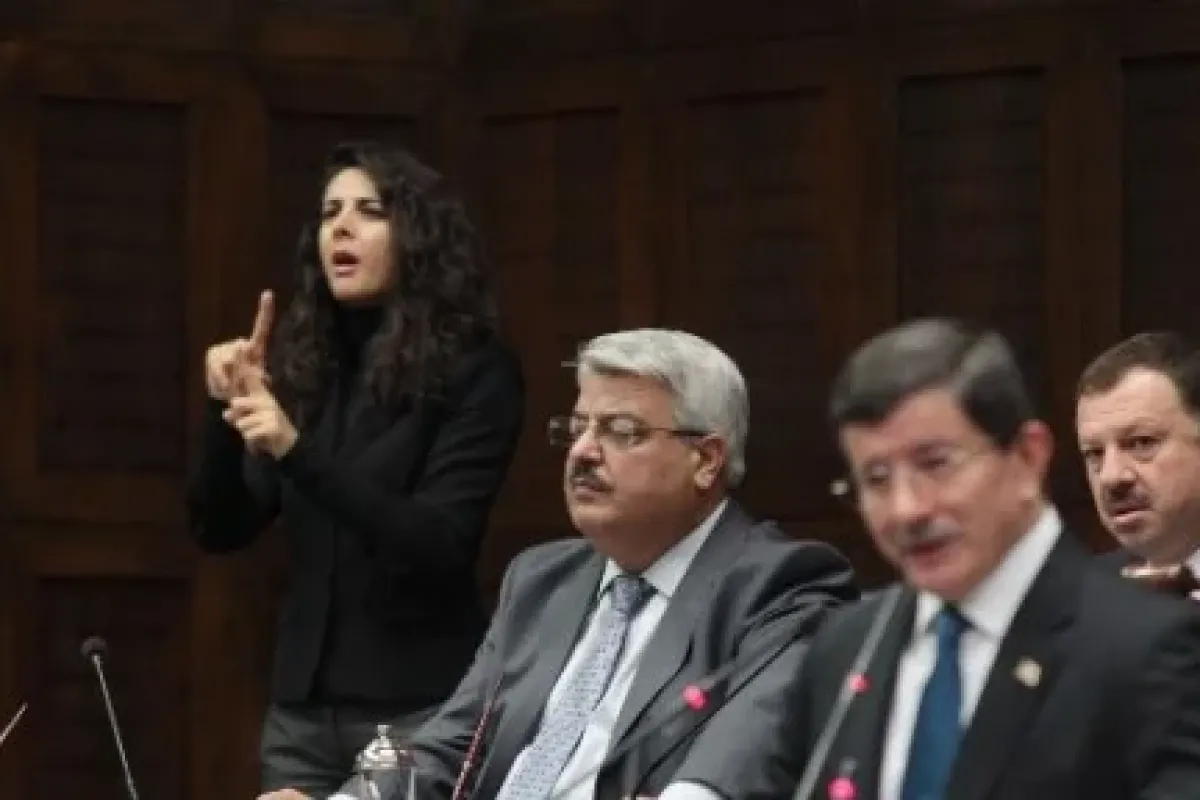 AK Parti Grup Toplantısında bir ilk