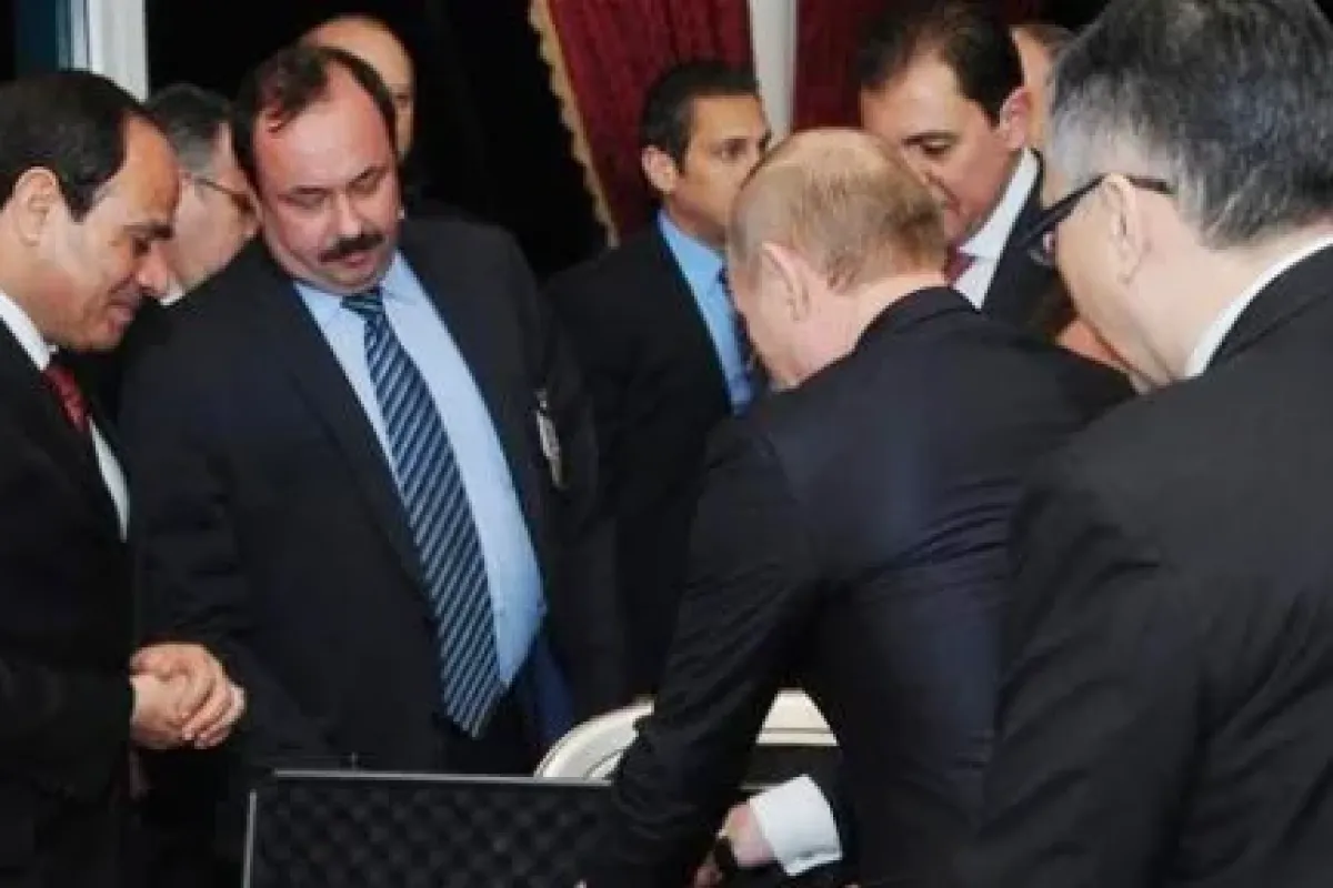 Putin’den Sisi’ye ilginç hediye