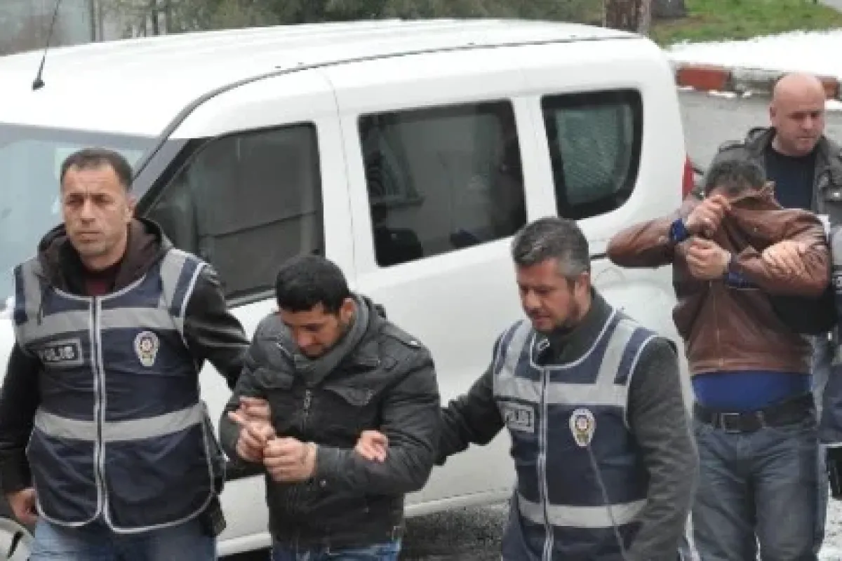Testere hırsızları yakalandı