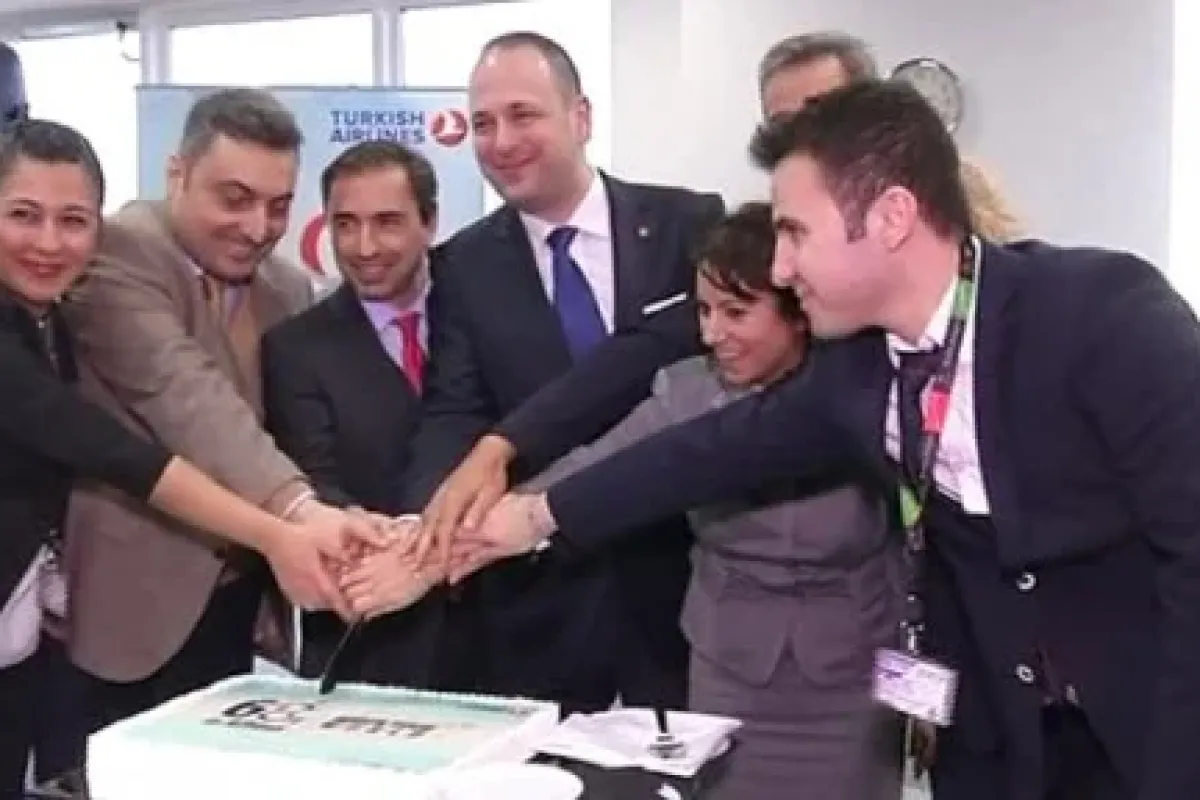 THY için Atina’da kutlama