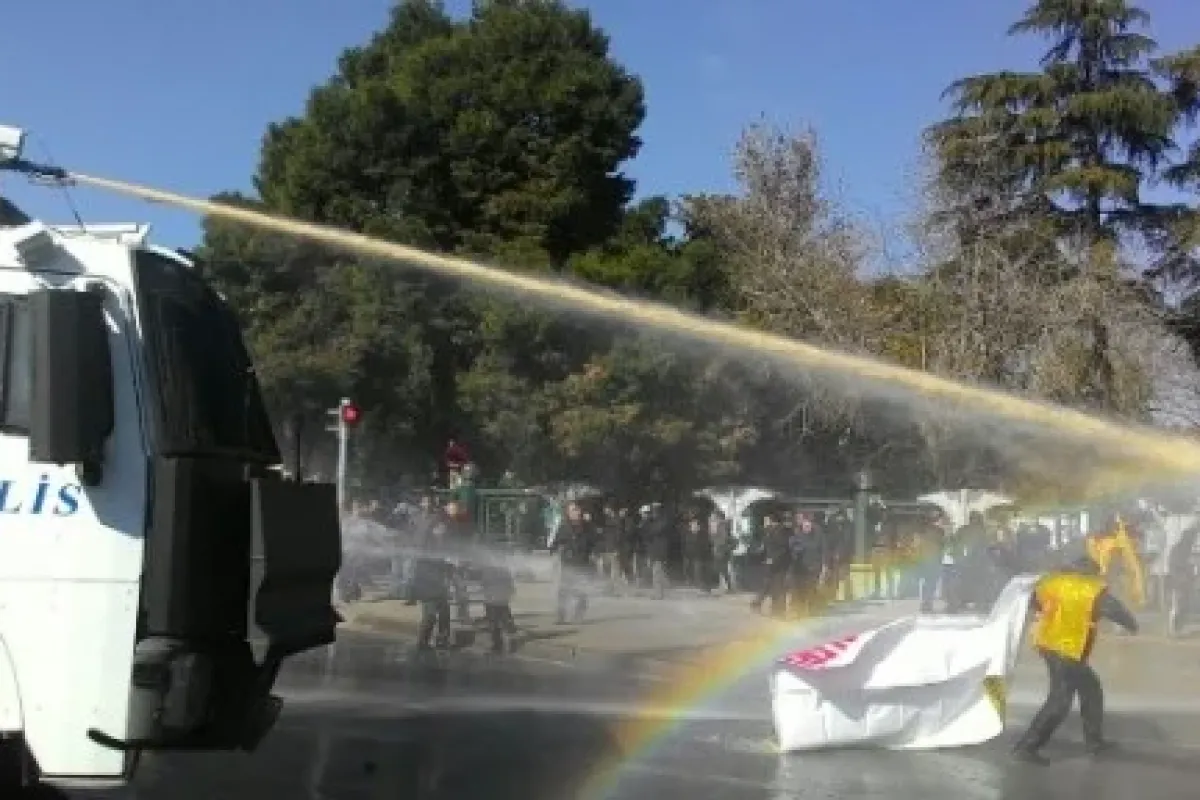 Eyleme polis müdahalesi