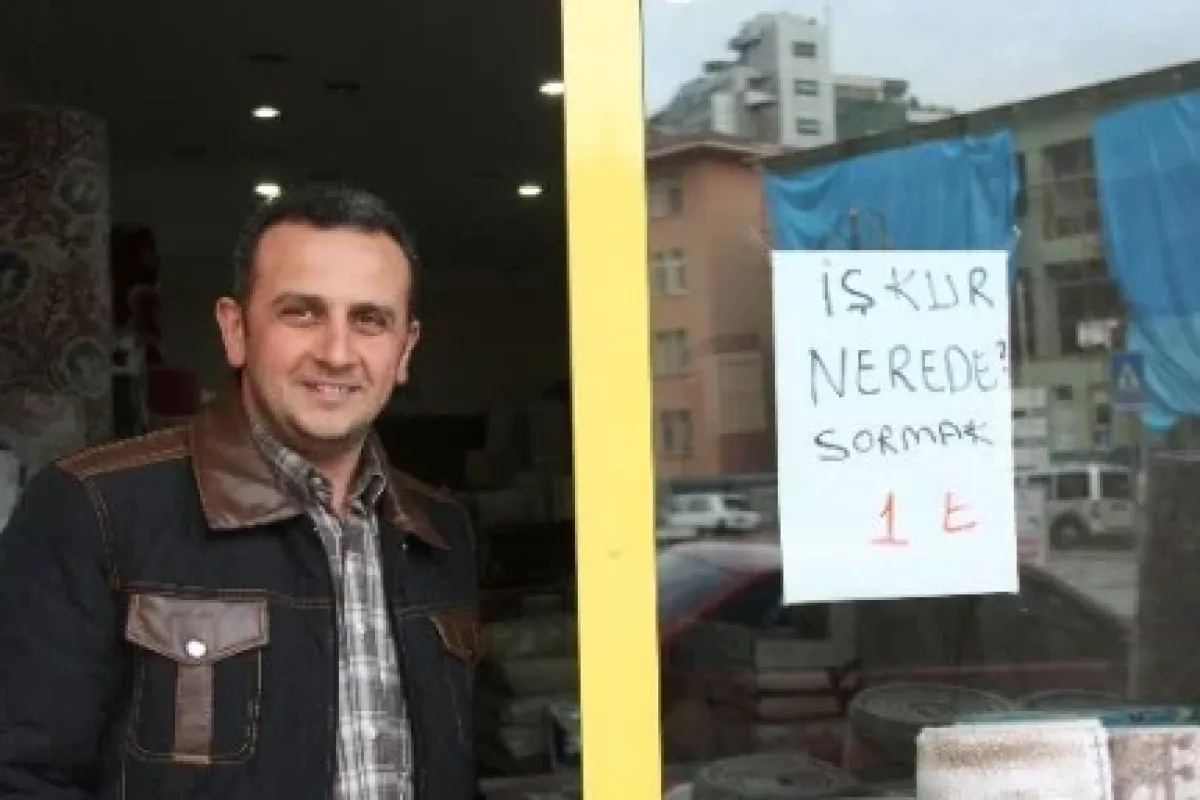 Aynı adresin sorulmasından sıkılan esnaf...