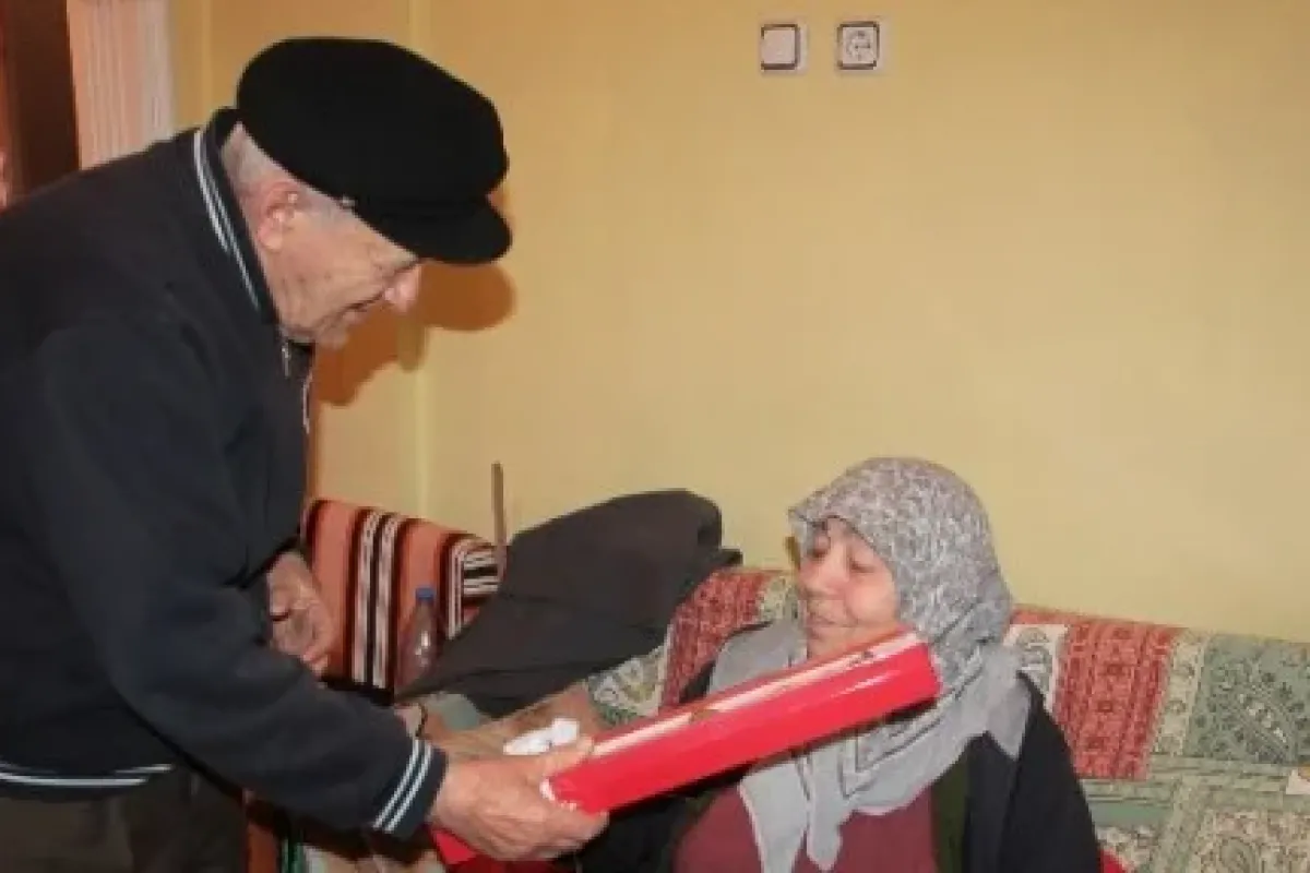 Bu aşk yarım yüzyılı geçti