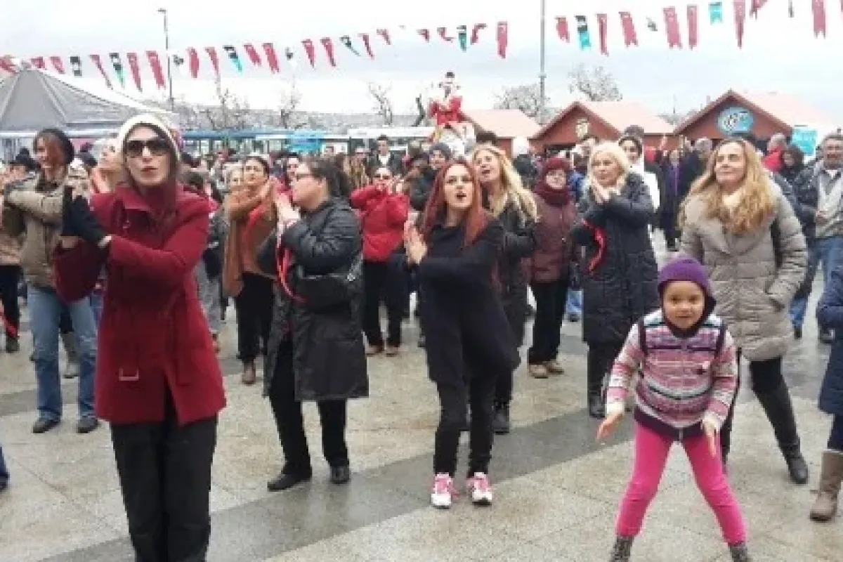 Kadına şiddete karşı dans