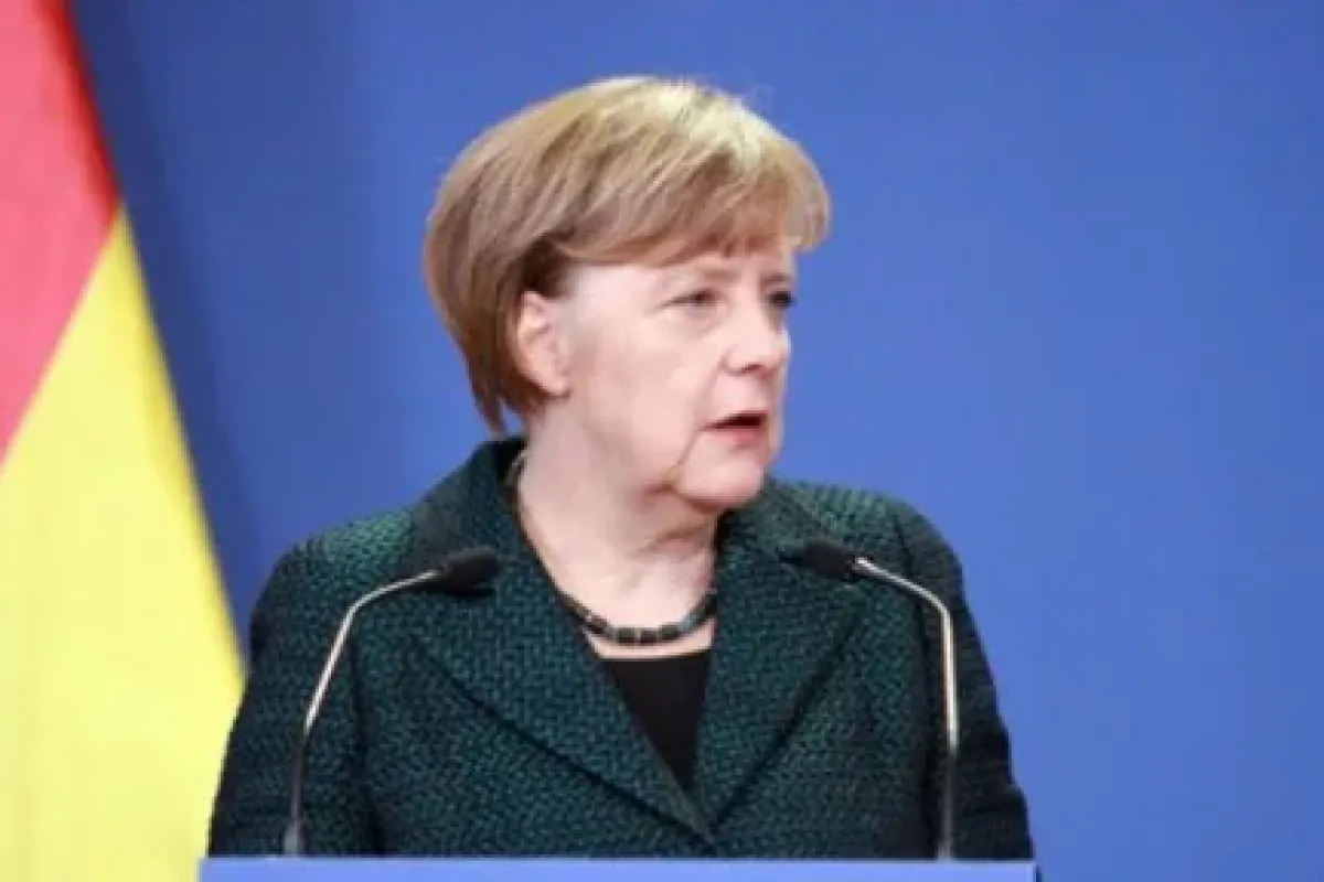 Merkel’in partisi oy kaybetti