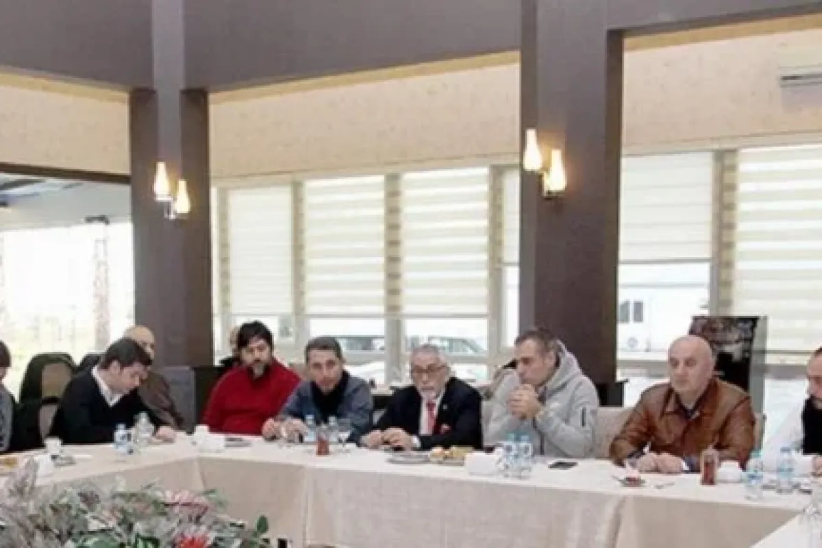 Ersun Yanal şikayetçi !
