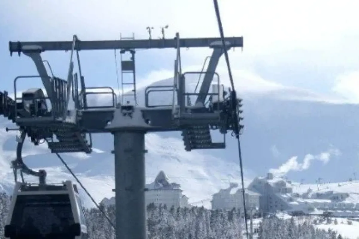 Teleferikte 2 saat mahsur kaldılar