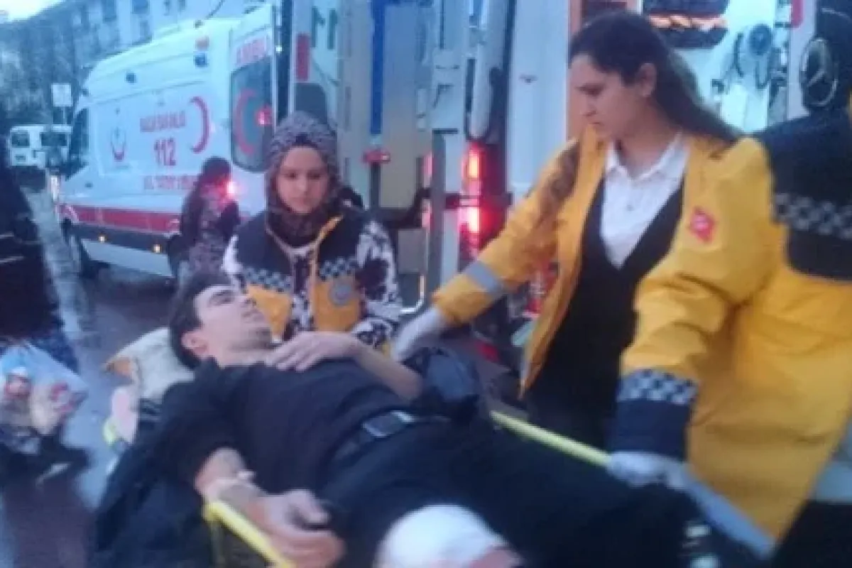 Yarım saat arayla iki kişiyi bıçakladı
