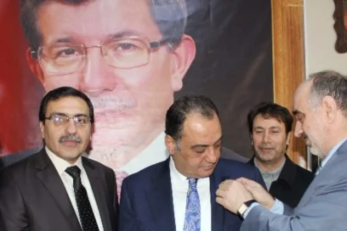 ’Ailem kızmasın Tayyipçiyim’ dedi, üye oldu