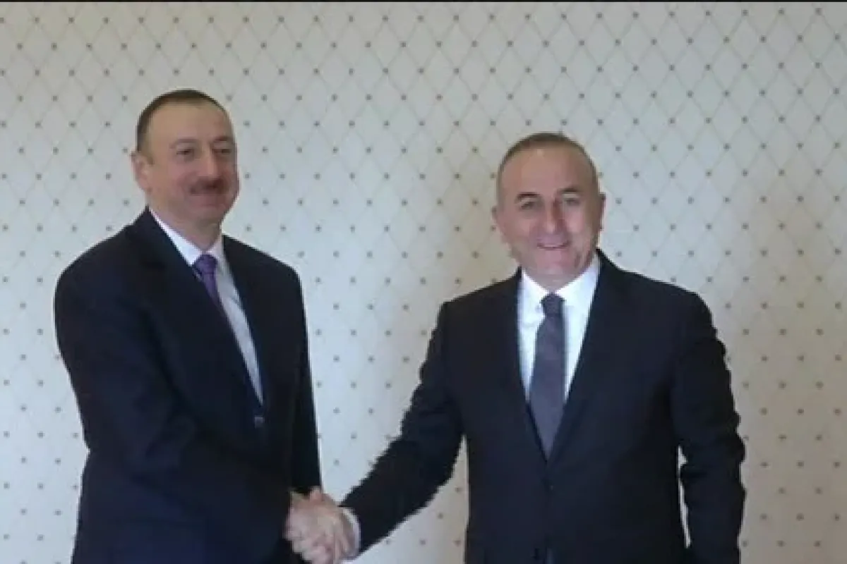 Cumhurbaşkanı Aliyev’le görüştü
