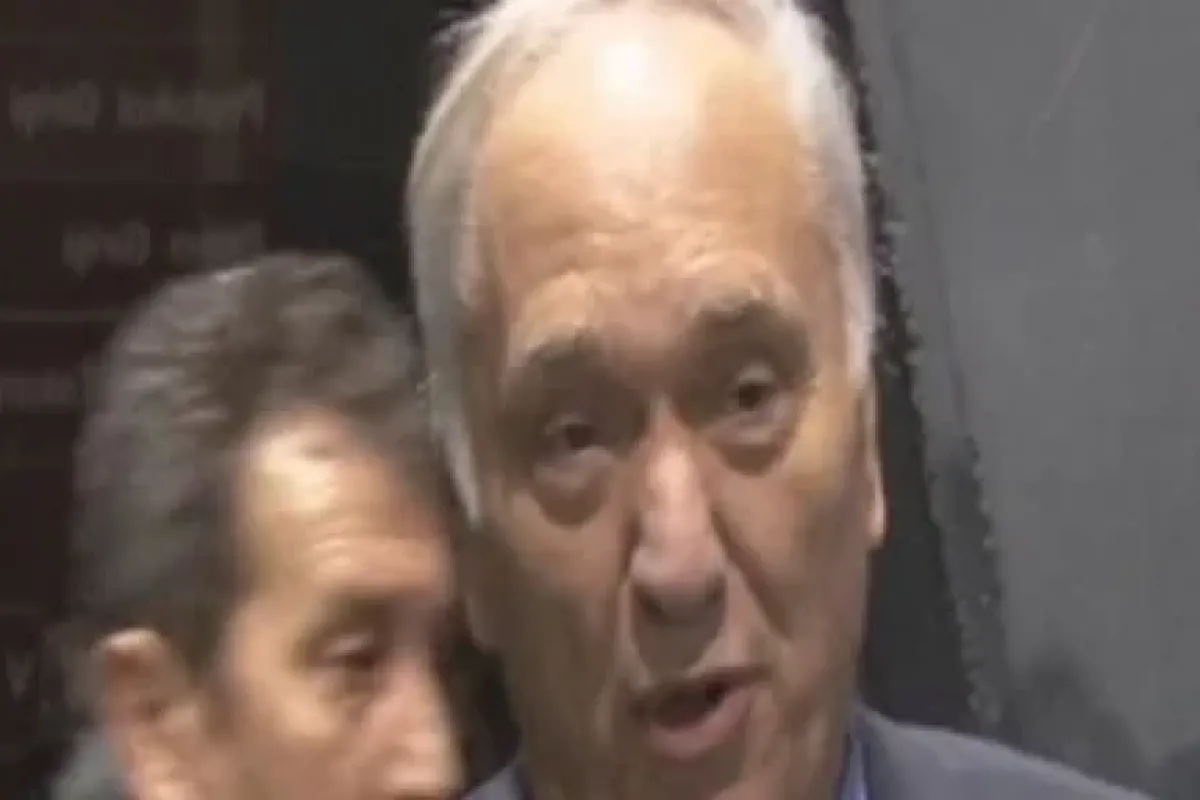 "Aziz Yıldırım nerede oturursa otursun"