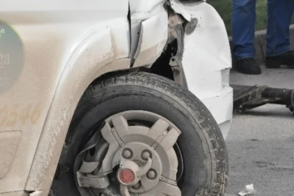 Servis kazası: 13 öğrenci yaralı