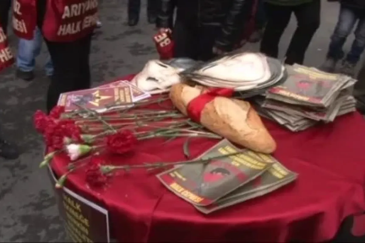 Berkin Elvan’ın vurulduğu yerde ’ekmek’li anma