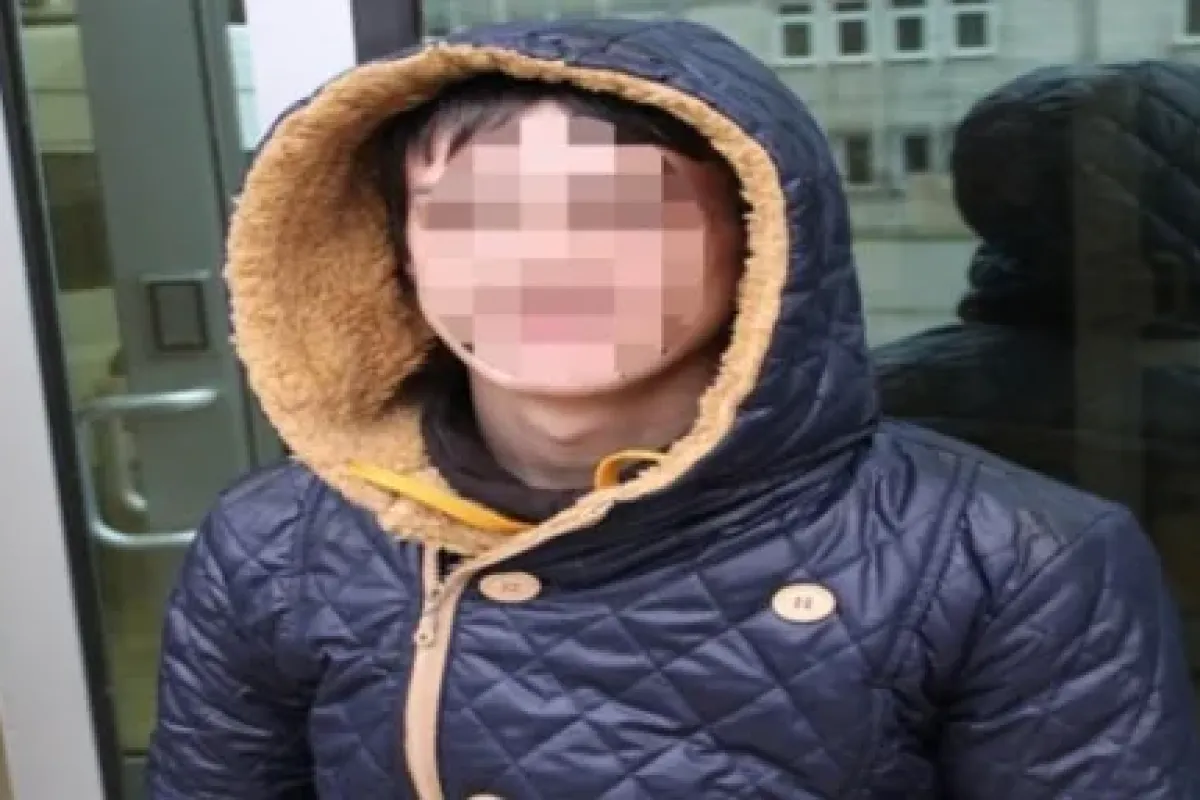 Kavgayı ayırmak isterken bıçaklandı
