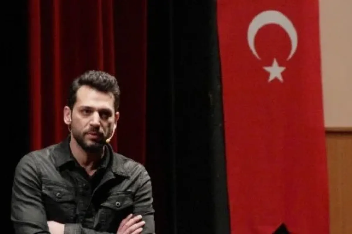 Ünlü oyuncunun annesiyle ilginç diyaloğu