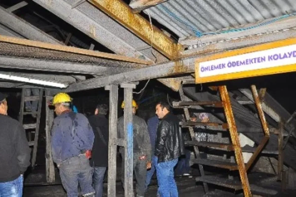 Paramızı almadan çıkmayız !