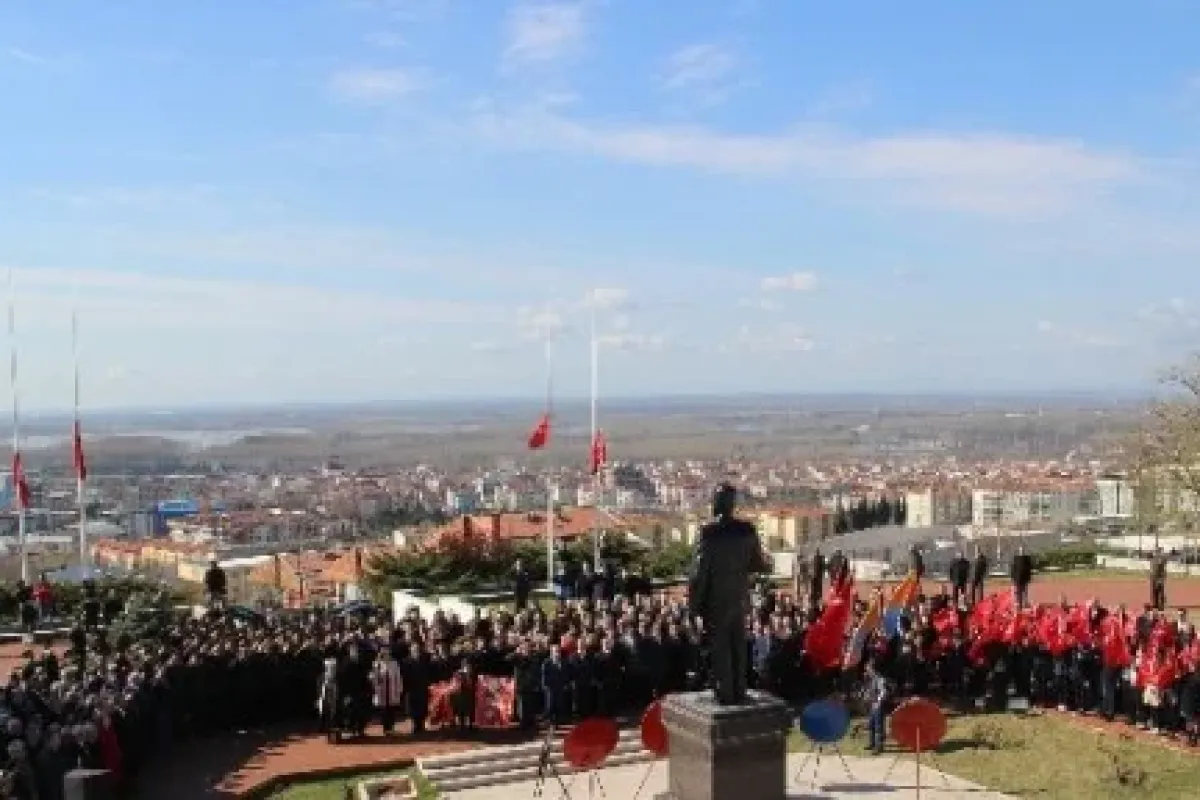 Programdaki eksikliği vali fark etti