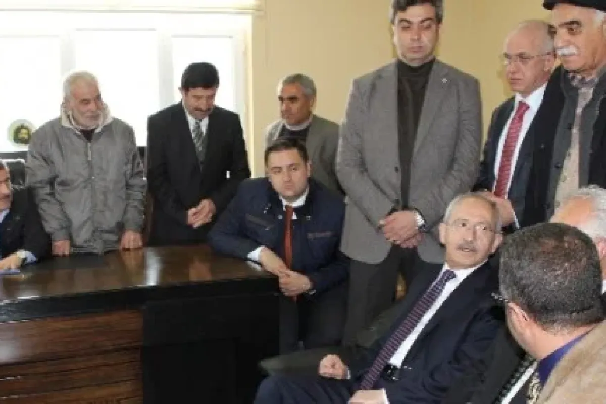 CHP lideri cemevinde