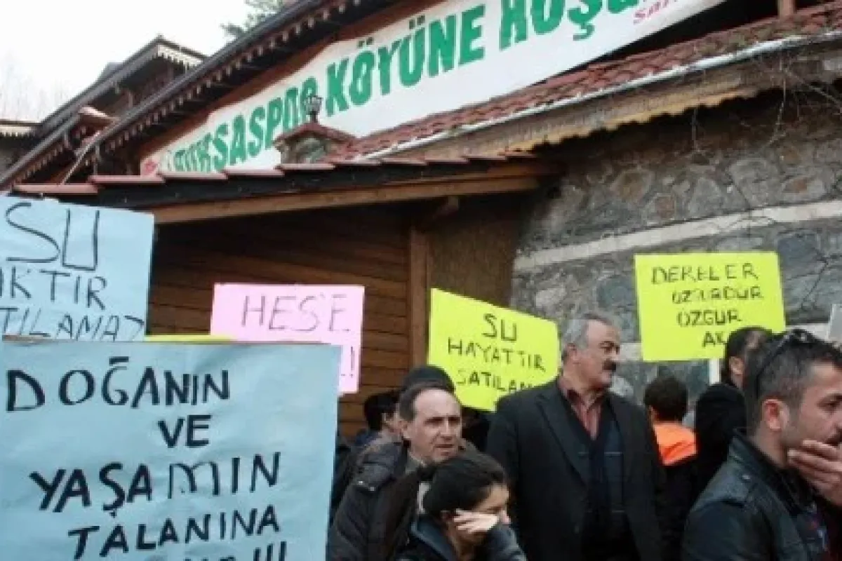 HES’e davullu zurnalı tepki