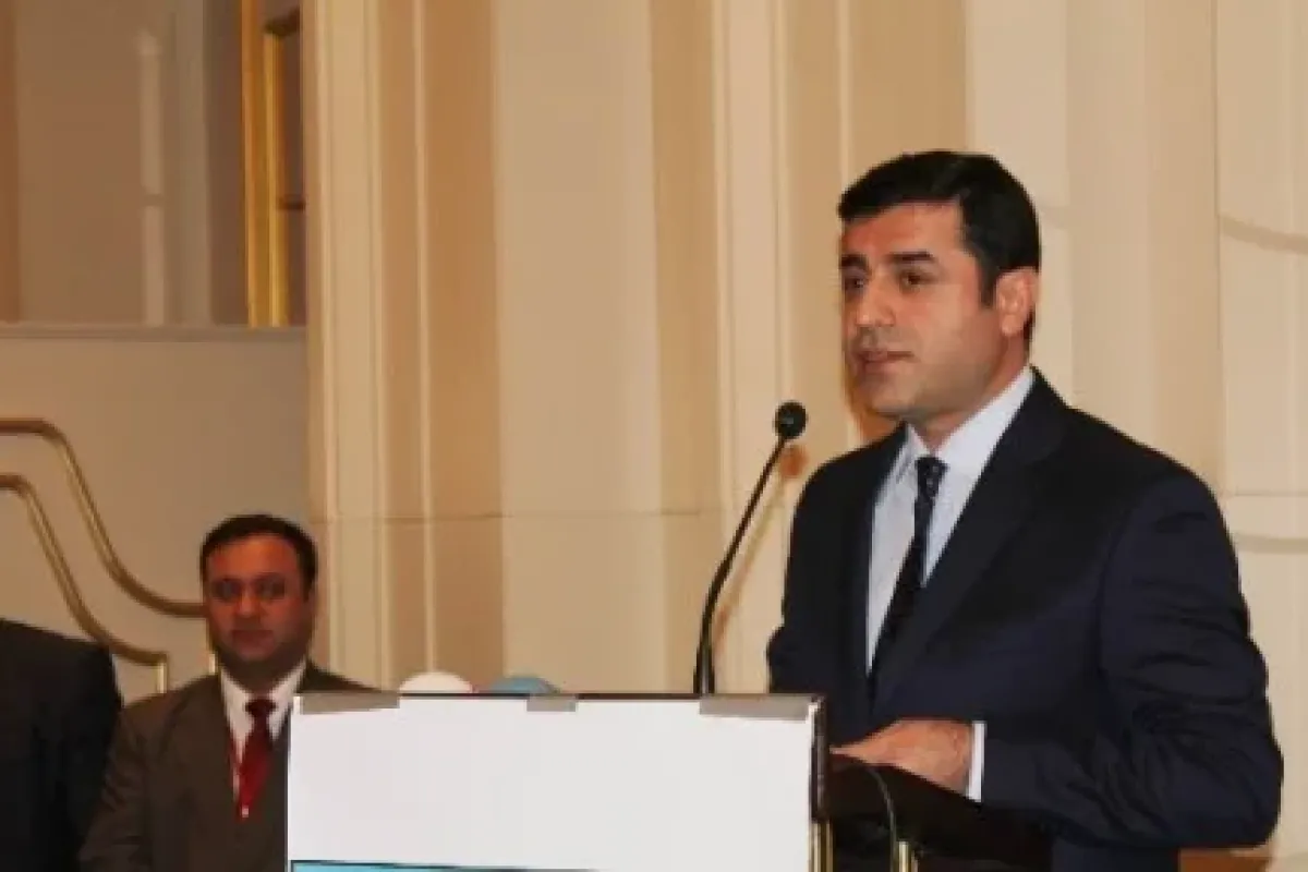 “İktidar olsak panzerleri ve TOMA’ları hurdacıya satabiliriz”