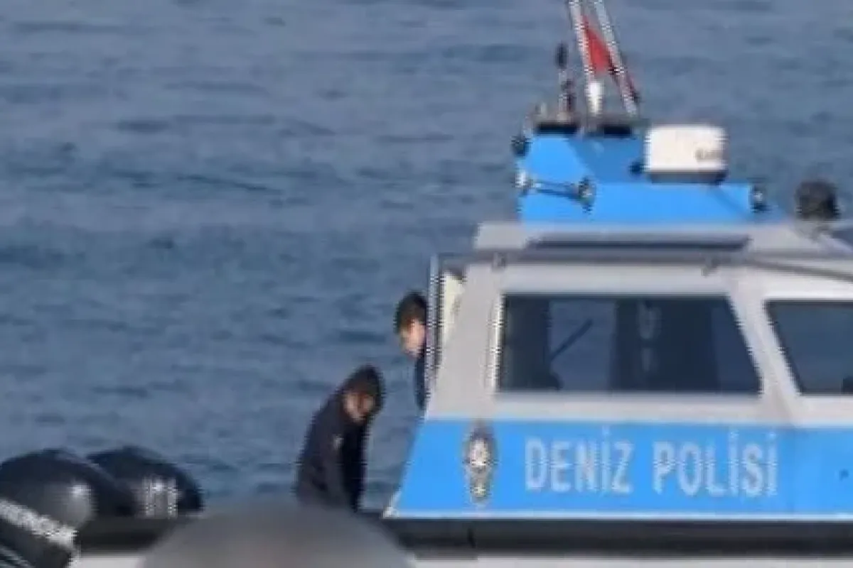 Üsküdar sahilinde erkek cesedi