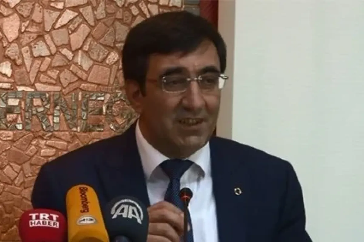 Bakan Yılmaz: İstikrar için Başkanlık sistemi şart