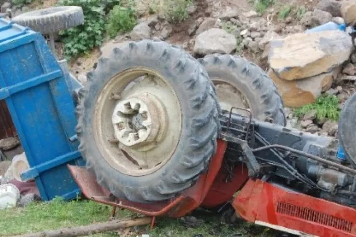 Tarım işçileri kaza yaptı: 2 ölü 15 yaralı