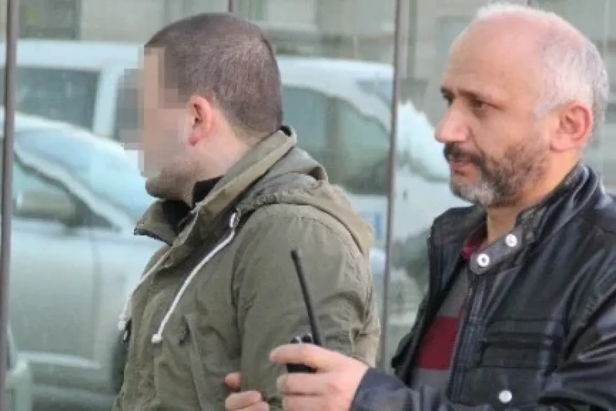 Tartıştığı ağabeyini bıçakladı!